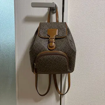 가죽 미니 럭색 [ 니나리치 ]