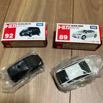 토미카 도요타 락티스 & 프리우스 세트
