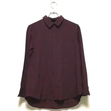 유니클로 버건디 긴팔 셔츠 피쉬테일 가벼운 성숙한 코디에