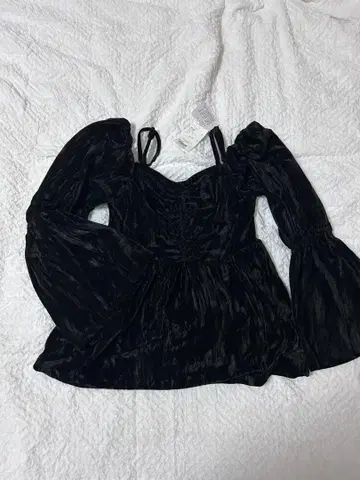 [ 택 포함 ] fupel 벨로아 상의