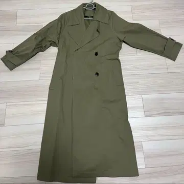 ZARA 트렌치코트