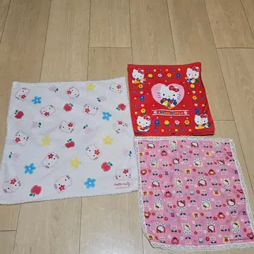 레어! 헬로키티 손수건 세트 3매조
