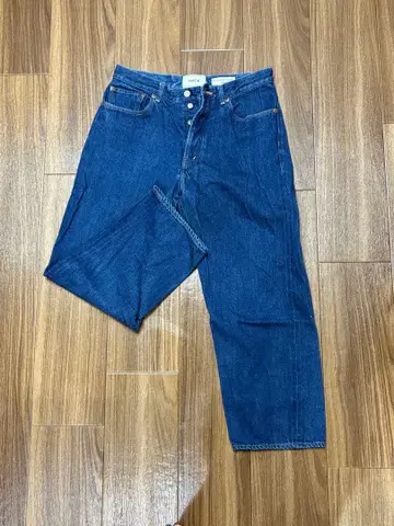 YAECA 블루 스트레이트 데님 팬츠