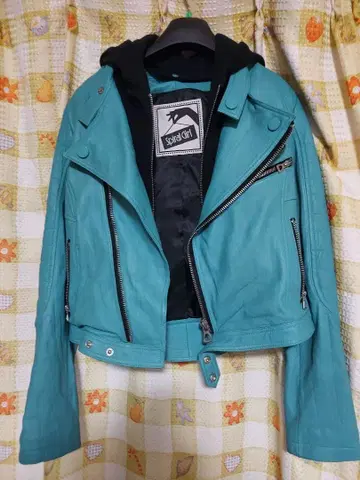 Spiral Girl 후드 부착 라이더 자켓