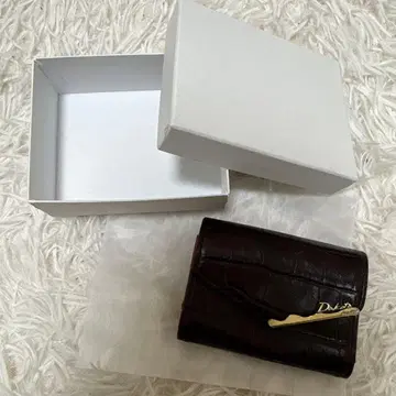 Dakota 크로커다일 패턴 3단 폴더형 지갑