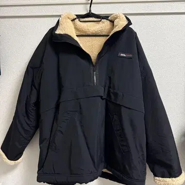 플리스 자켓 하프 지퍼 블랙과 베이지 Java