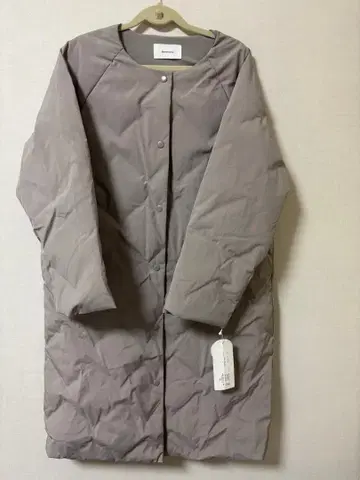 새상품 도나마리 다운 코트/M