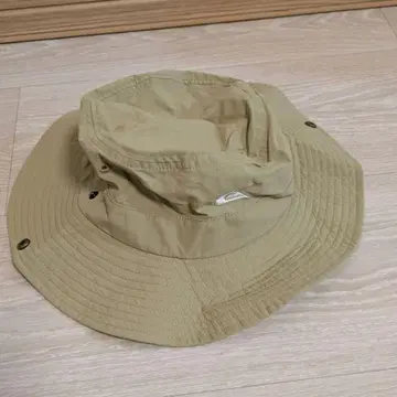 Quiksilver 버킷햇 베이지