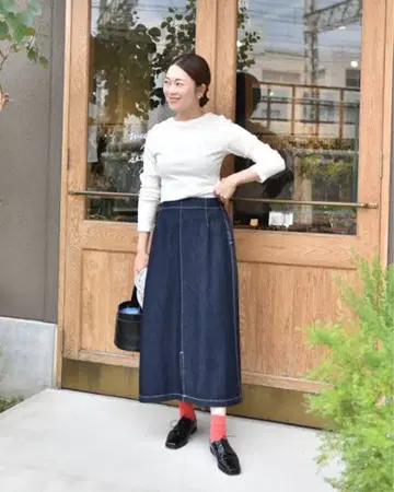 OURHOME 아워홈 깔끔한 데님 롱 스커트