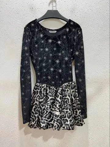 전 새상품 musubore 벌룬 페플럼 상의