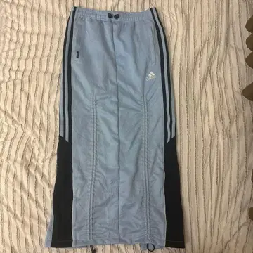 adidas 스카이블루 사이드 스트라이프 스커트