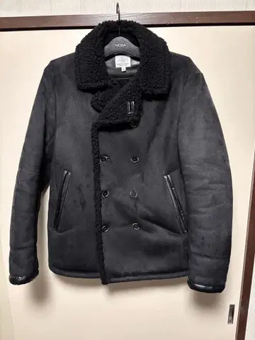 BEAUTY & YOUTH 블랙 무스탕 코트 L 사이즈