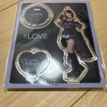 노구치 이오리 아크릴 스탠드 블랙 의상