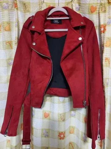 Bershka 레드 라이더 자켓