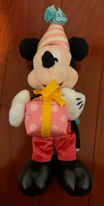 디즈니 2023년 미키 벌스데이 인형 배지