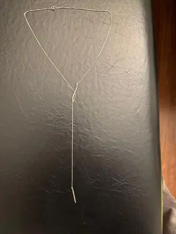 18WG 6.7g Y자 다이아몬드 목걸이