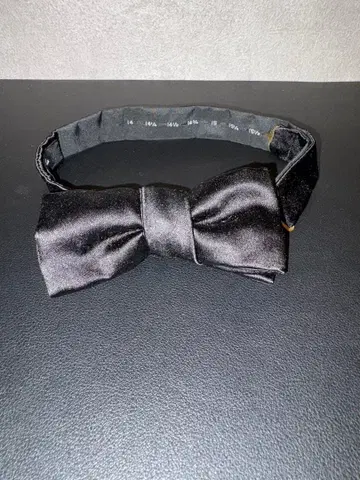 지라프 나비 넥타이 보타이