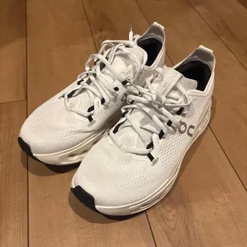 On 클라우드 서퍼 맥스 화이트/26.5cm