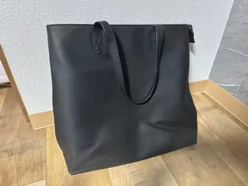 UNITED ARROWS TOKYO 레더풍 토트백