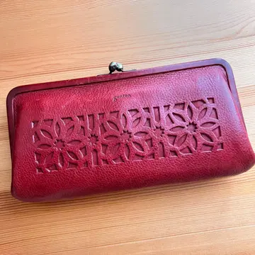 genten 컷워크 장지갑 가마구치 브라운