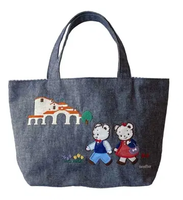 패밀리아 다카라즈카 극장 콜라보 백 클리어 케이스