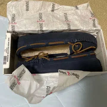 Minnetonka 네이비 모카신