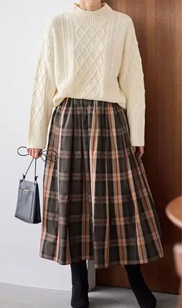 anyFAM 체크 롱 스커트 가을 컬러