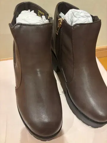 MAJESTIC LEGON (마제스틱 레곤) M 브라운 부츠