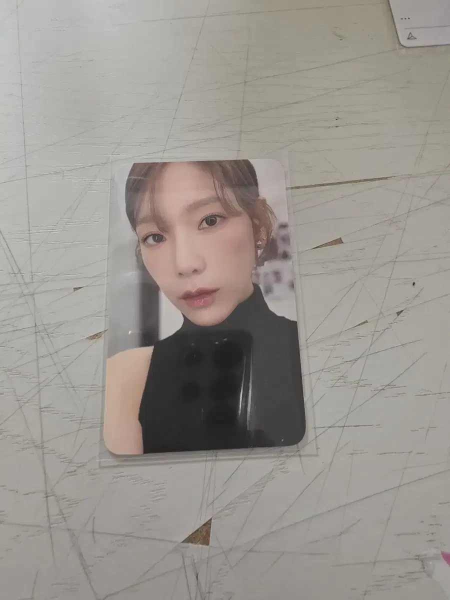 Taeyeon photocard