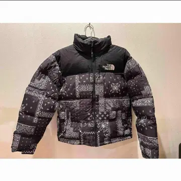 THE NORTH FACE 반다나 패턴 다운 자켓