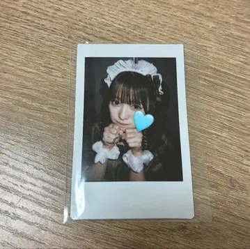 CUTIESTREET 우메다 미유 폴라로이드