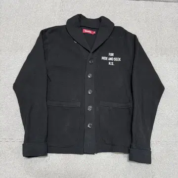 832 HideandSeek waffle shawl cardi blk M