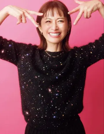 새상품급 BRILL 별 스팽글 니트 원피스 캘런솔로지