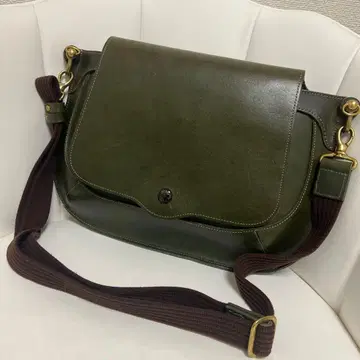 BEERBELLY 비어벨리 싱글 플랩 숄더백 천연 가죽