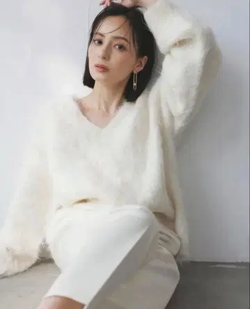 아뉴앙스 수리 알파카 니트 풀오버 아이보리