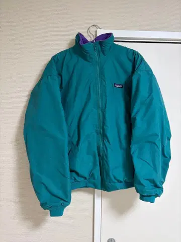 파타고니아 쉘드 신틸라 L