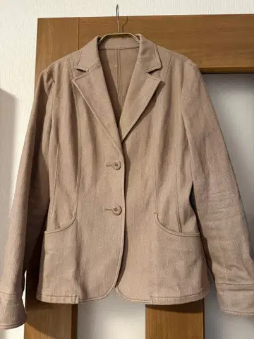 앨리스버리 자켓