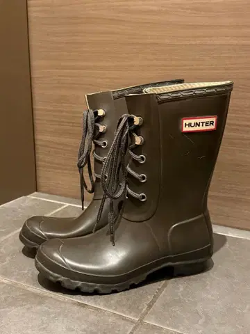 HUNTER 다크 브라운 레인부츠