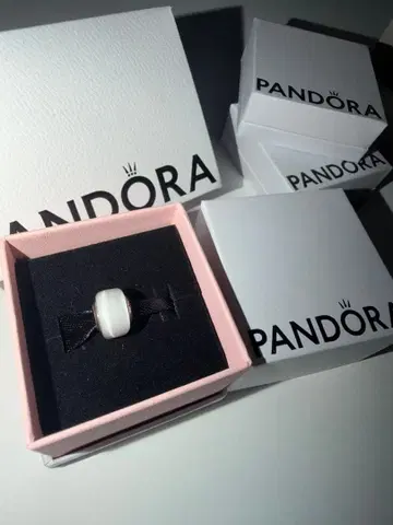 White Mini Murano Glass Charm 판도라 참