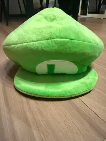 루이지 모자 그린 컬러