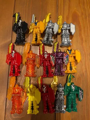 반다이 기사룡전대 류소우저 변신 브레스 DX 류소우 체인저