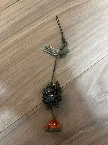 동동이 공화국 지브리 하울의 움직이는 성 키링 스트랩