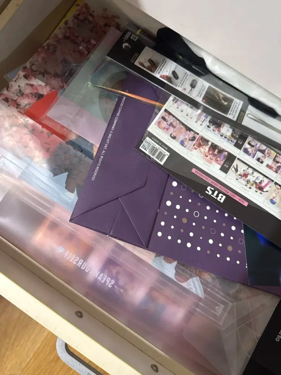 Bangtan random goods sell