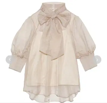 Lily Brown 시어 탑