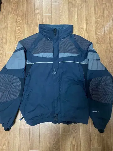 THE NORTH FACE 충전솜 나일론 자켓