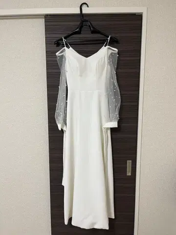 웨딩 드레스 펄 장식 사전 촬영