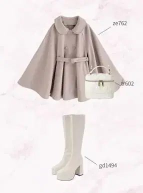 새상품 벨트 포함 케이프 코트 아이보리 계열