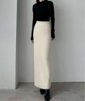 louere 샤기 니트 펜슬 스커트