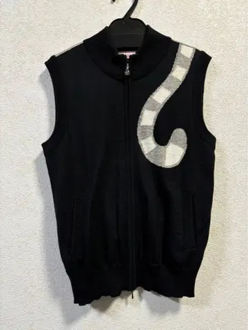 MU sports: Noisy Noisy 스웨터 블랙