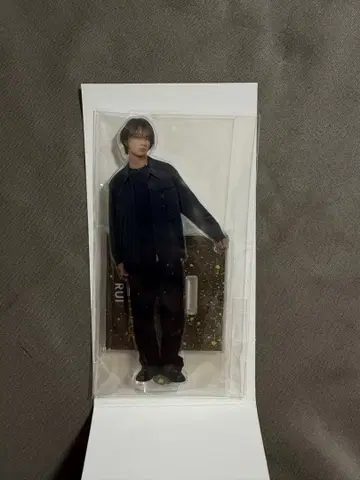 라스피 RUI 아크릴 스탠드